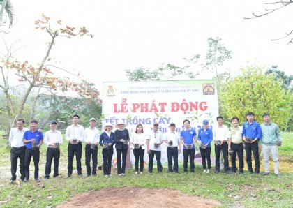 CÔNG ĐOÀN BAN QUẢN LÝ DI SẢN VĂN HÓA MỸ SƠN PHÁT ĐỘNG TẾT TRỒNG CÂY XUÂN TÂN SỬU