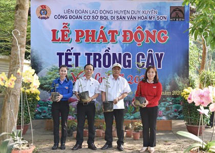 Công đoàn BQL Di sản Văn hóa Mỹ Sơn phát động tết trồng cây xuân Canh Tý 2020.