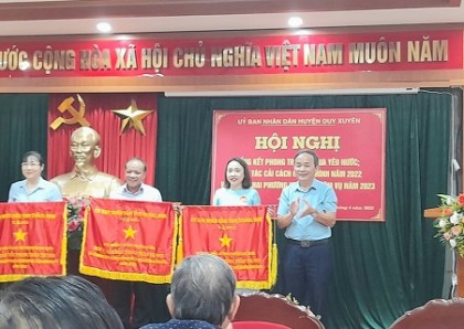 BQL DSVH Mỹ Sơn nhận cờ thi đua năm 2022