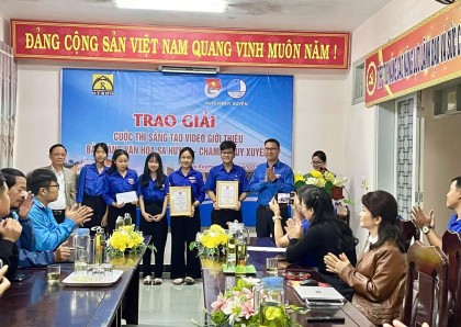 HUYỆN ĐOÀN DUY XUYÊN TỔNG KẾT VÀ TRAO GIẢI CUỘC THI SÁNG TẠO VIDEO GIỚI THIỆU BẢO TÀNG VĂN HÓA SA HUỲNH - CHAMPA