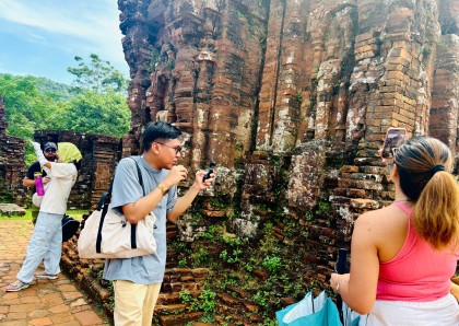 DU LỊCH MỸ SƠN TĂNG CƯỜNG SỨC HÚT NHỜ CÁC  CHIẾN DỊCH KẾT HỢP CÙNG KOLS