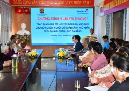 CÔNG ĐOÀN BAN QUẢN LÝ DI SẢN VĂN HÓA THẾ GIỚI MỸ SƠN PHỐI HỢP TỔ CHỨC CHƯƠNG TRÌNH “XUÂN YÊU THƯƠNG” TRAO QUÀ TẾT CHO HỘ NGHÈO, NGƯỜI CÓ HOÀN CẢNH KHÓ KHĂN TRÊN ĐỊA BÀN XÃ THU BỒN