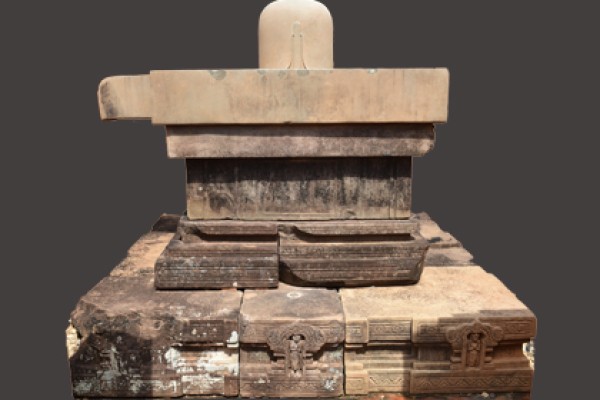 ĐÀI THỜ A10